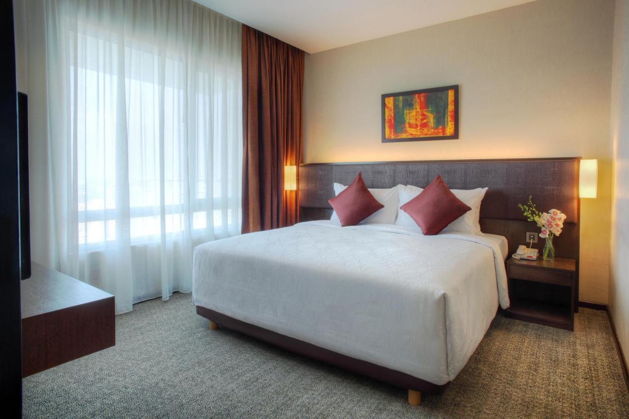 Furama Bukit Bintang, Kuala Lumpur Hotel Стая снимка